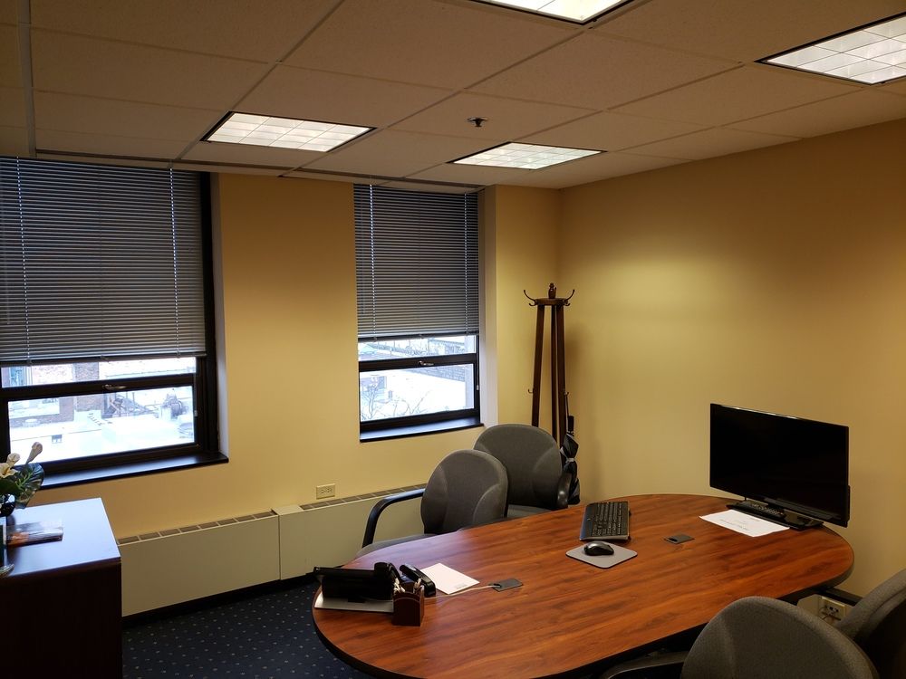 The Catalano & Associates Building: 105 S York St, Elmhurst, IL 60126